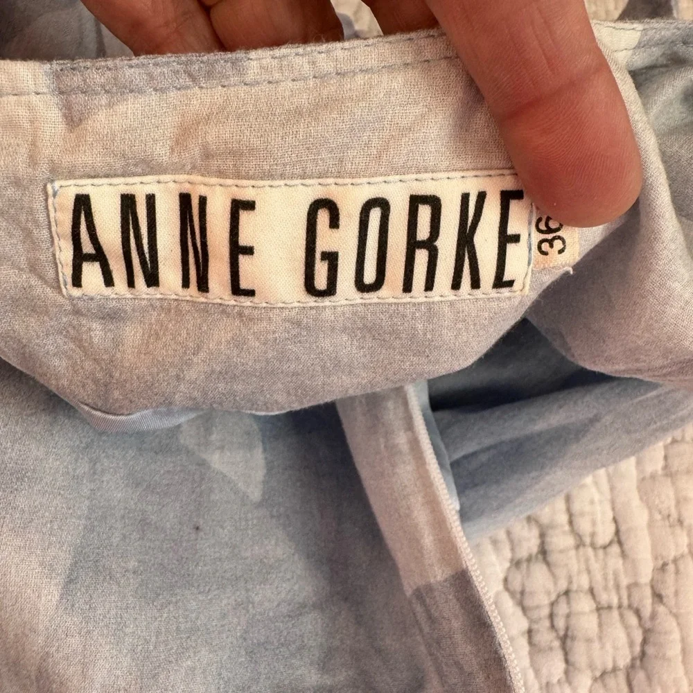 Anne Gorke Elegant Blue Patterned Dress - Picture 13 of 13